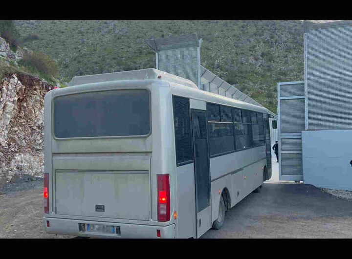 Migranti Cpr Albania