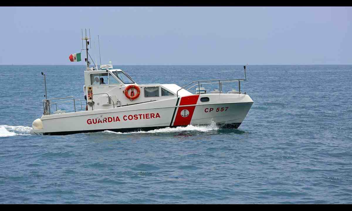 Guardia costiera italiana